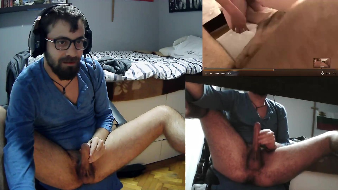 Jerking off on Plextorm while watching porn