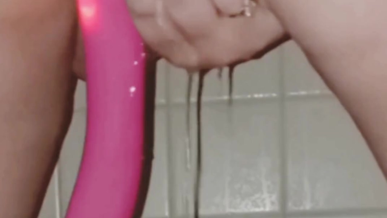 Horny teen squirting with orgasms while vibrating her clit in the shower!