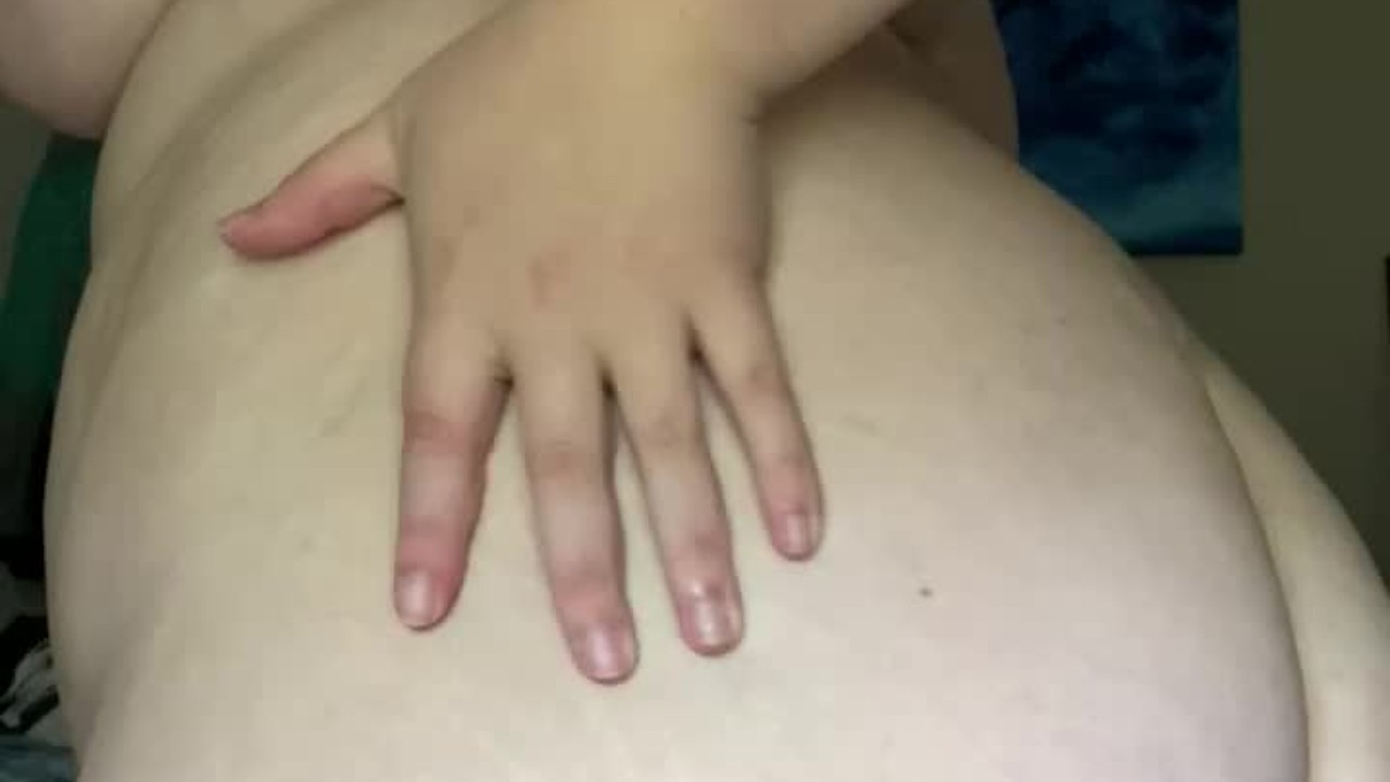After shower ass spreading