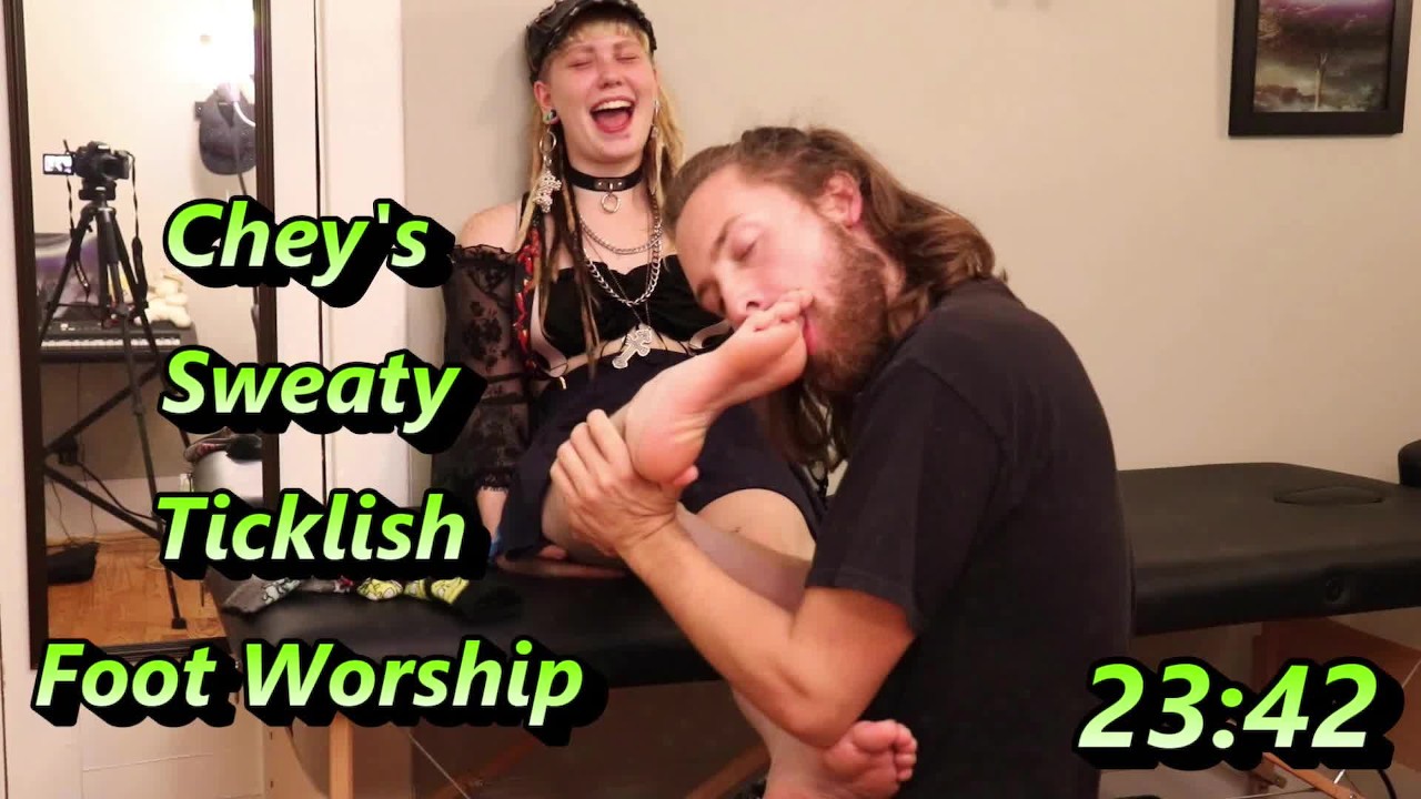 Chey's Sweaty Ticklish Feet Worshiped After Skating - FULL VIDEO