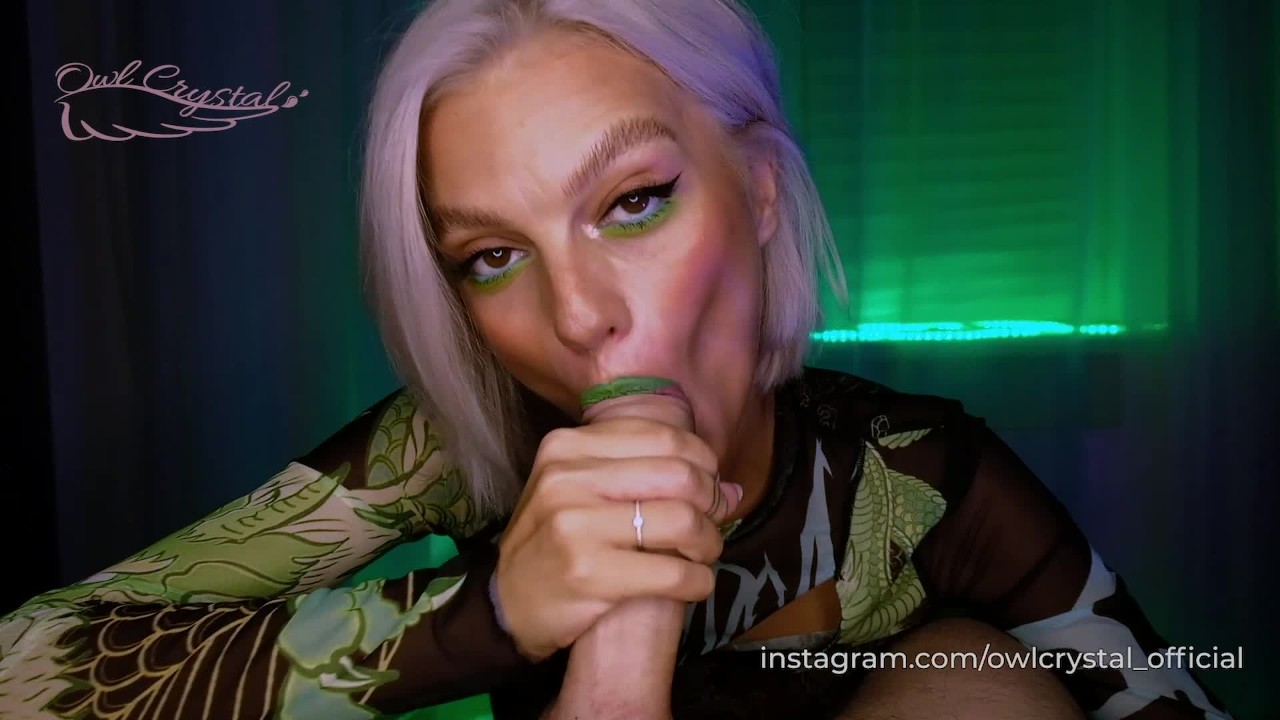 Slobbery blowjob from green dragon