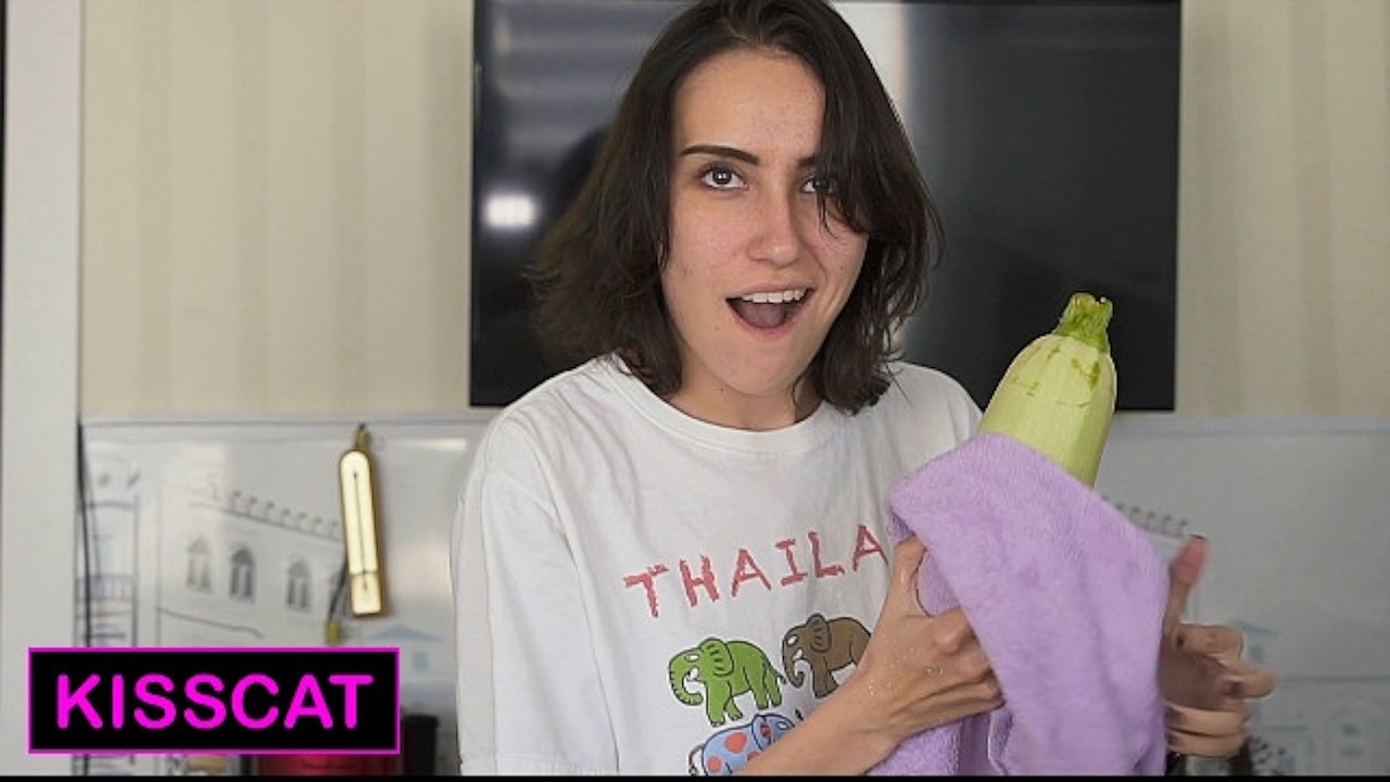 want to eat??? First Fuck Step Sister While Cooking on the Couch / Kisscat.xyz