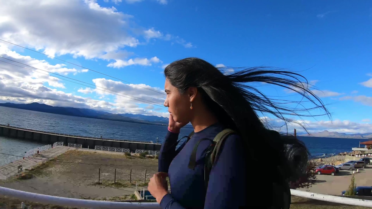 This young backpacker in Bariloche needs YOUR help