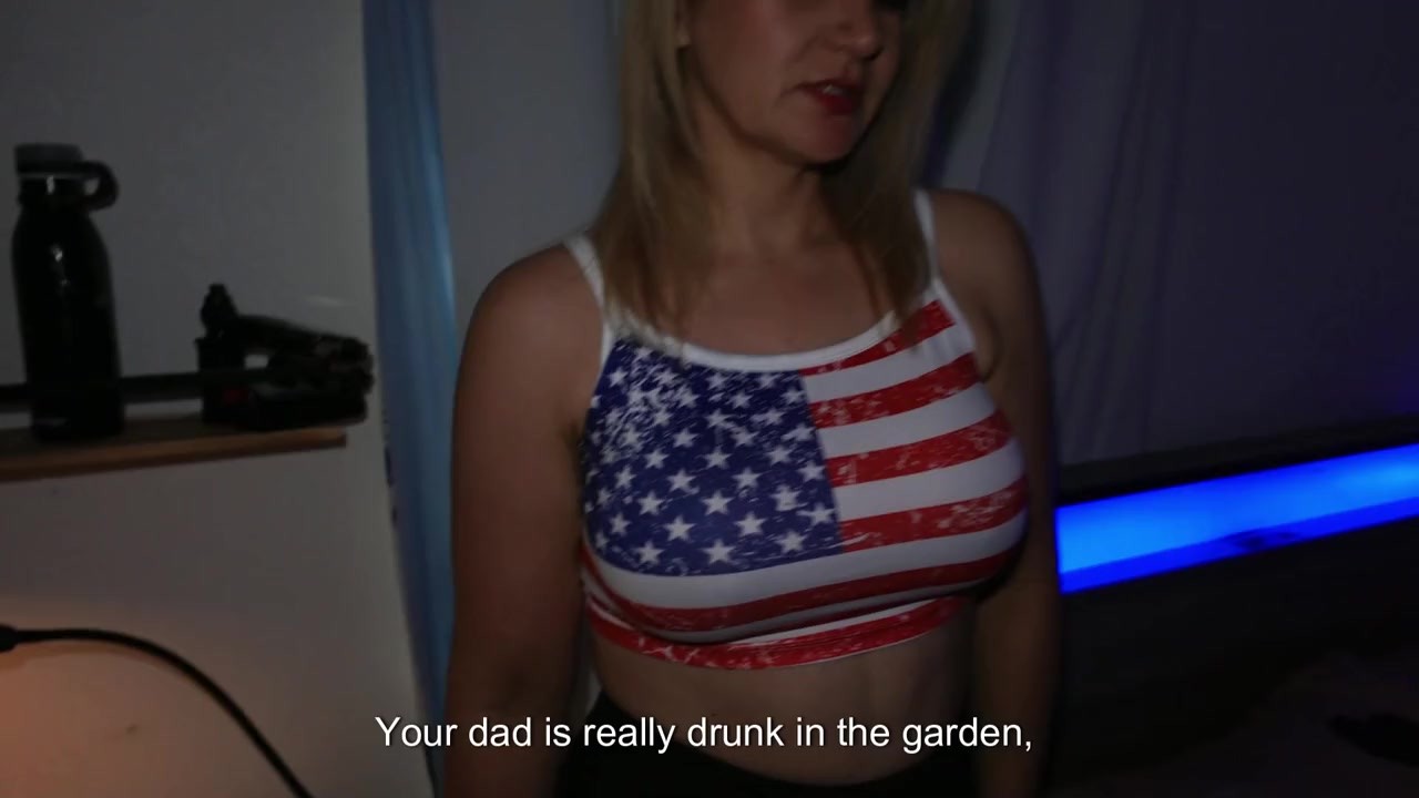 Step mom gets creampie for 4th of July