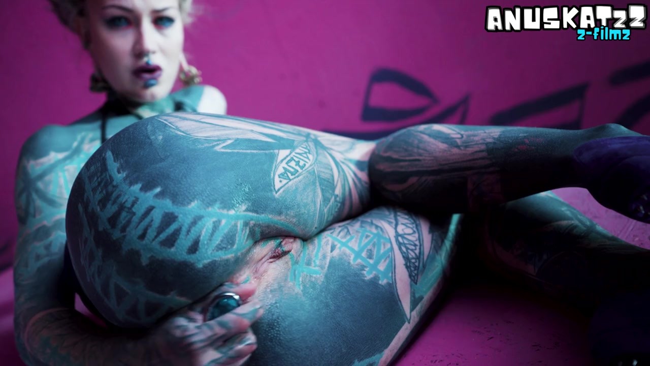 Solo ANAL fisting - Toys and Plugs for Tattoo Girl - Asshole streching