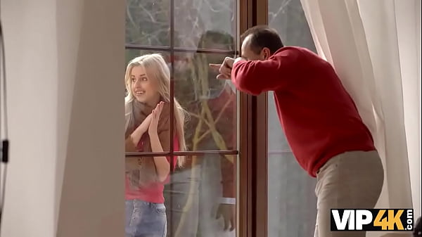 VIP4K&period; Old man enjoys unplanned sex with attractive stranger at his place